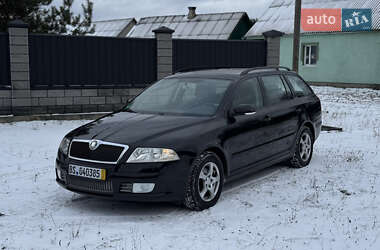 Універсал Skoda Octavia 2008 в Луцьку