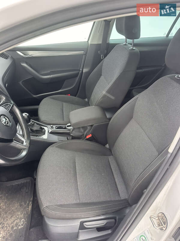 Универсал Skoda Octavia 2019 в Броварах