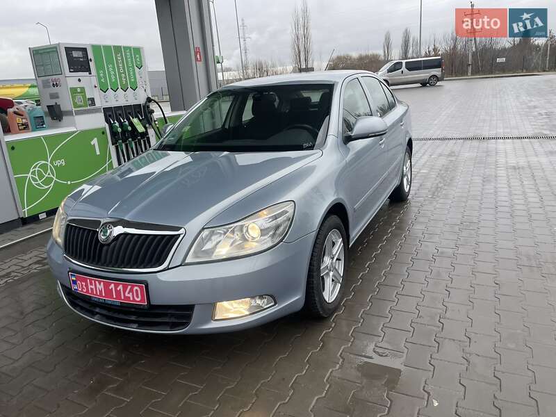 Ліфтбек Skoda Octavia 2009 в Луцьку