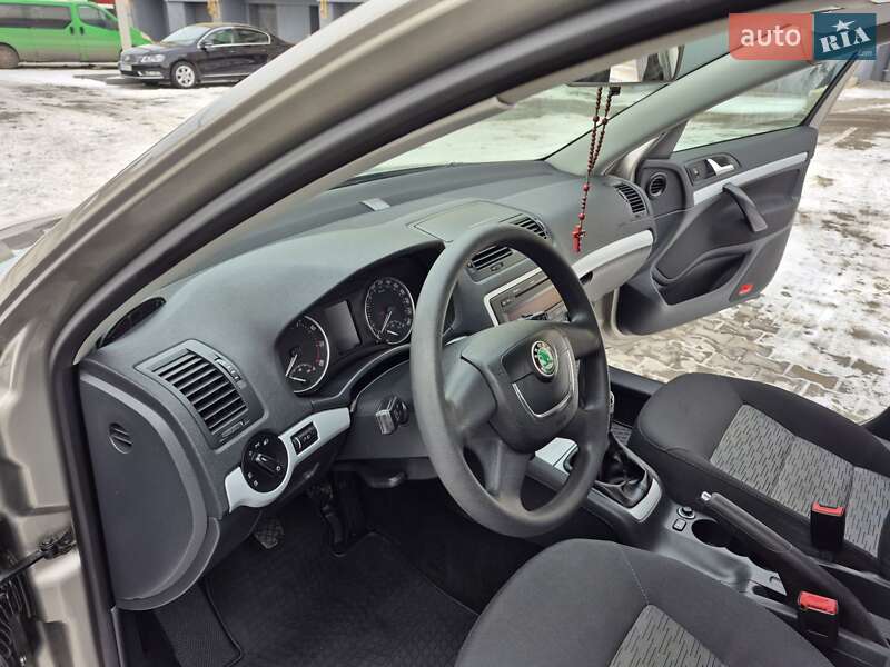 Универсал Skoda Octavia 2011 в Виннице фото 42 Универсал Skoda Octavia 2011 в Виннице