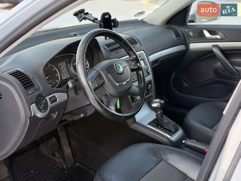 Универсал Skoda Octavia 2011 в Луцке