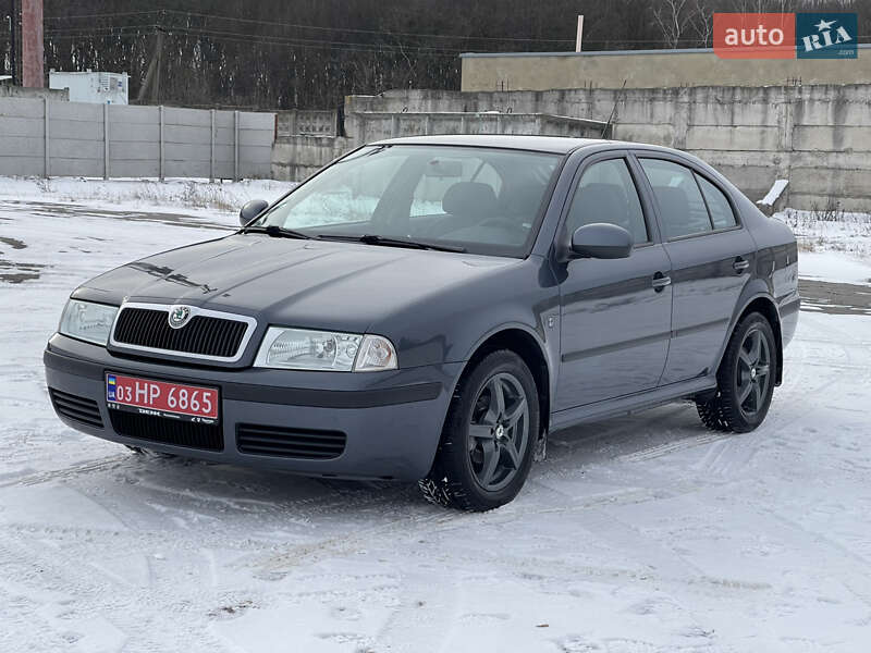 Лифтбек Skoda Octavia 2010 в Виннице