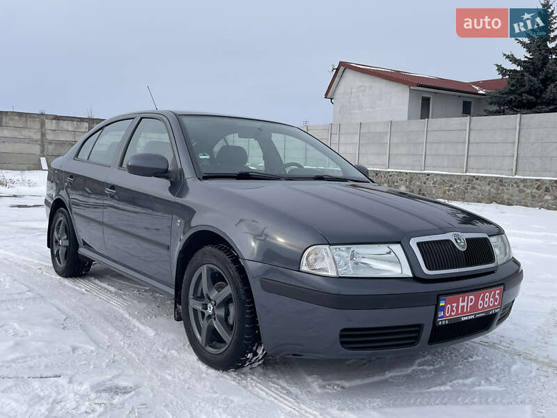 Лифтбек Skoda Octavia 2010 в Виннице