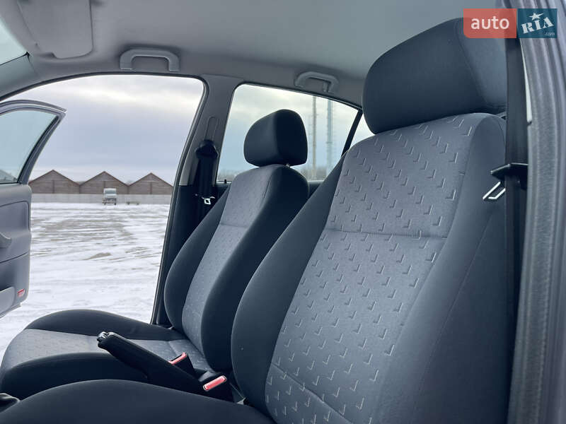 Лифтбек Skoda Octavia 2010 в Виннице