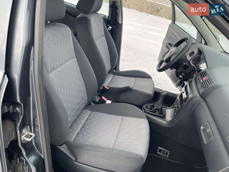 Лифтбек Skoda Octavia 2010 в Виннице