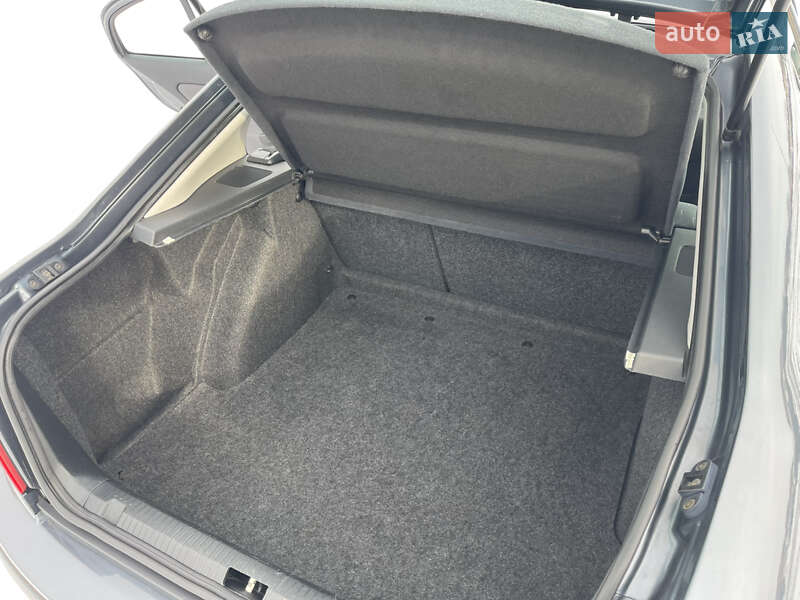 Лифтбек Skoda Octavia 2010 в Виннице