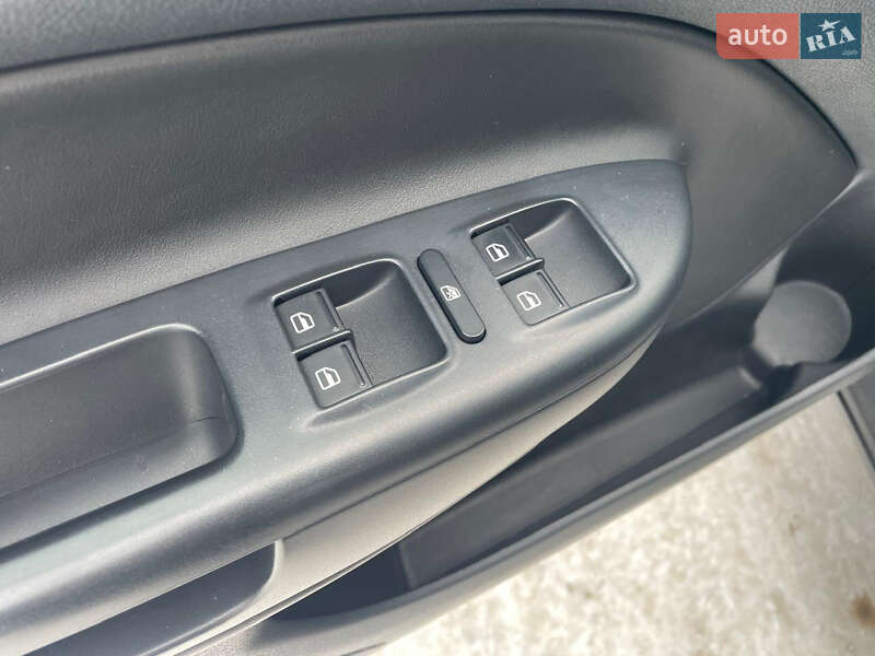 Универсал Skoda Octavia 2011 в Луцке