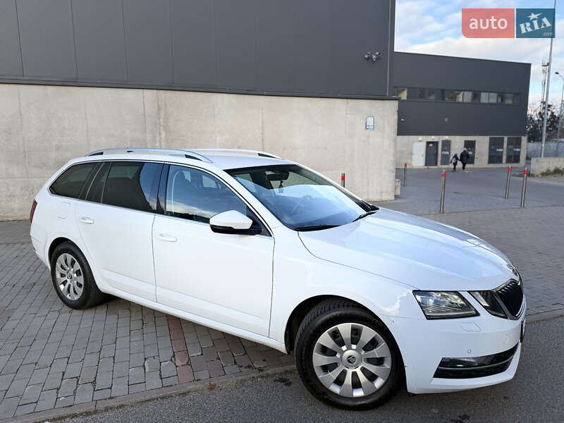 Универсал Skoda Octavia 2019 в Киеве фото 12 Универсал Skoda Octavia 2019 в Киеве