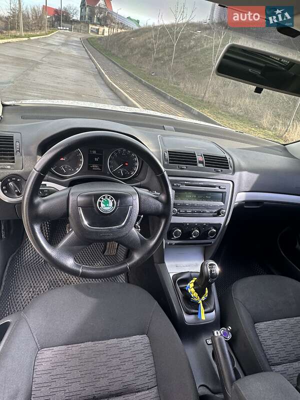 Лифтбек Skoda Octavia 2012 в Николаеве фото 3 Лифтбек Skoda Octavia 2012 в Николаеве