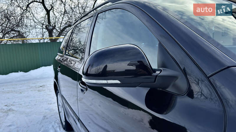 Универсал Skoda Octavia 2013 в Хороле