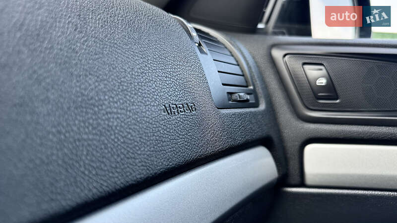 Универсал Skoda Octavia 2013 в Хороле