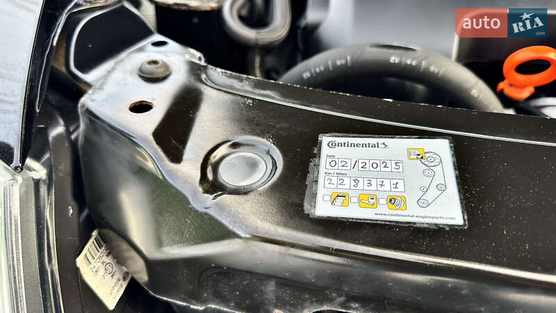 Универсал Skoda Octavia 2013 в Хороле