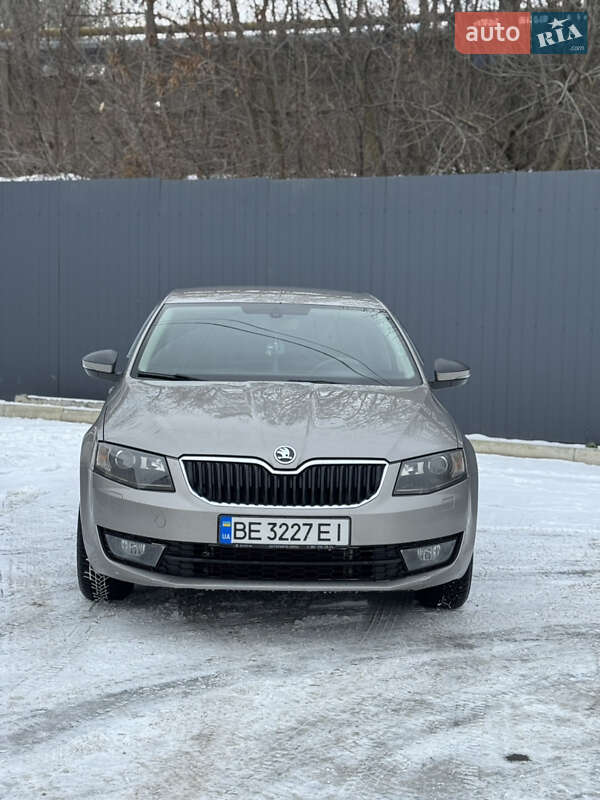 Лифтбек Skoda Octavia 2014 в Николаеве