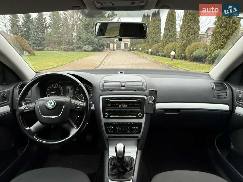 Універсал Skoda Octavia 2011 в Сарнах