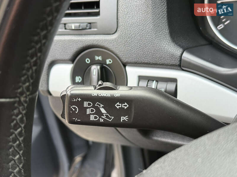 Універсал Skoda Octavia 2011 в Сарнах