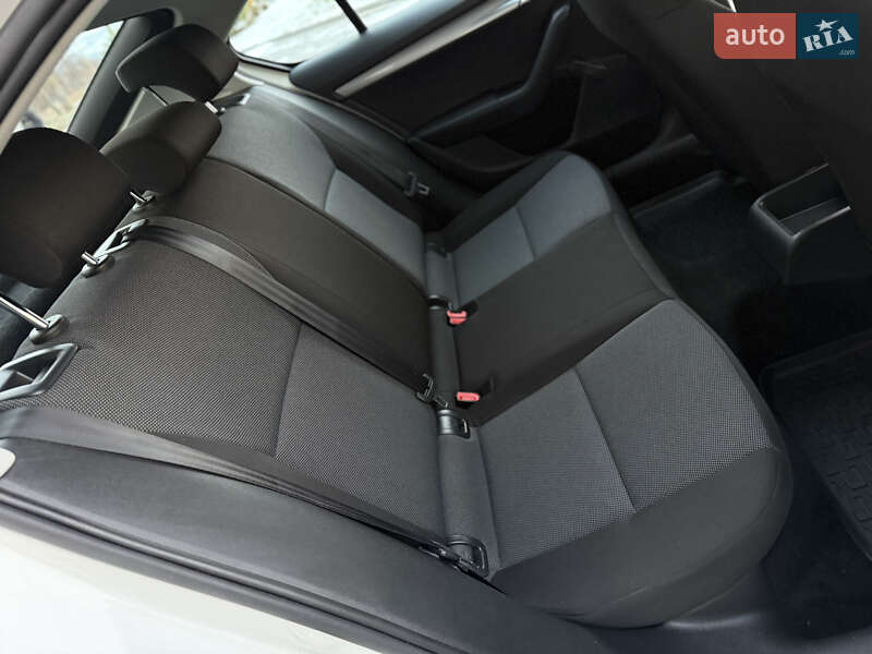 Лифтбек Skoda Octavia 2016 в Иршаве