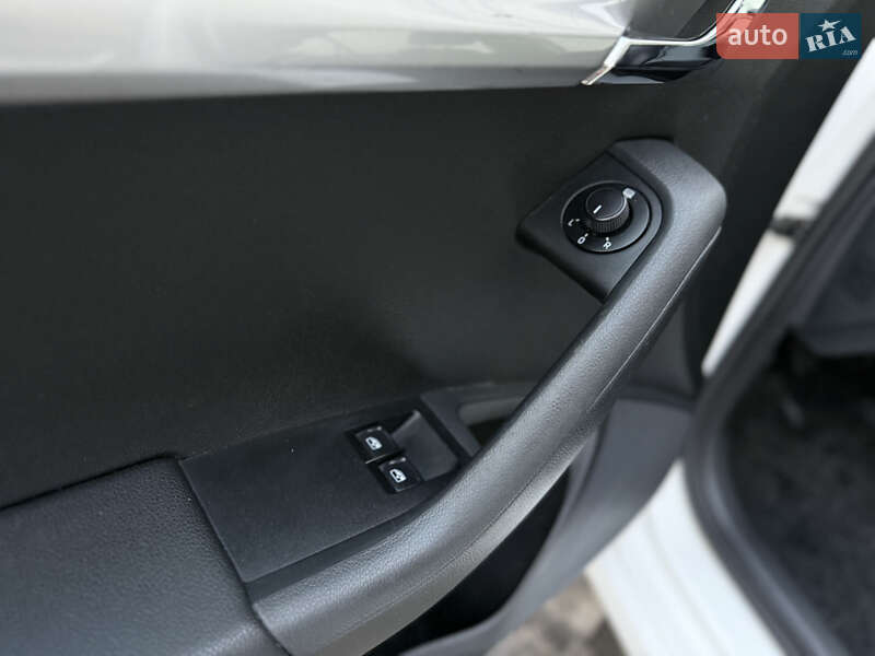 Лифтбек Skoda Octavia 2016 в Иршаве