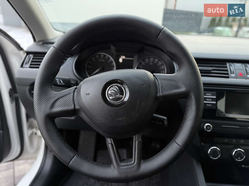 Лифтбек Skoda Octavia 2016 в Иршаве