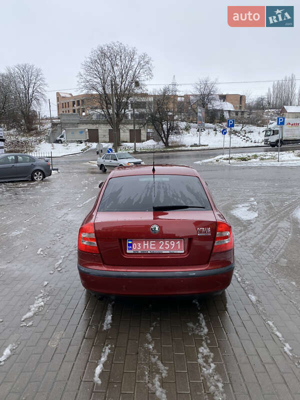 Лифтбек Skoda Octavia 2008 в Ровно