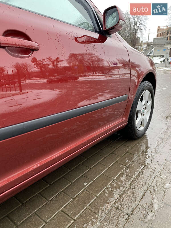Лифтбек Skoda Octavia 2008 в Ровно