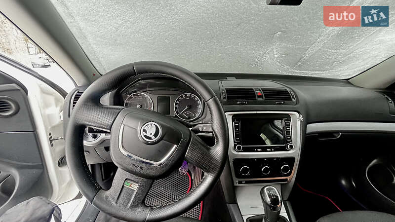 Лифтбек Skoda Octavia 2012 в Киеве