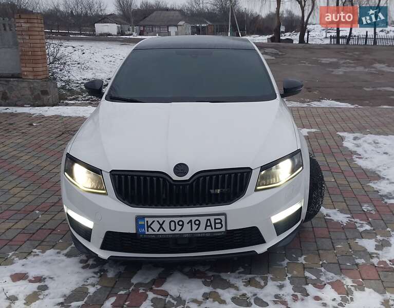 Лифтбек Skoda Octavia 2014 в Врадиевке