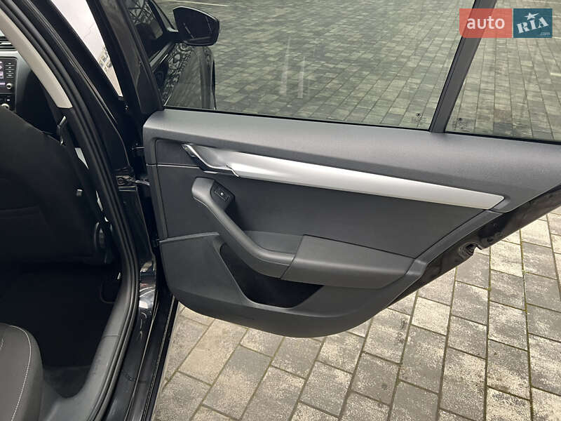 Универсал Skoda Octavia 2017 в Львове фото 26 Универсал Skoda Octavia 2017 в Львове