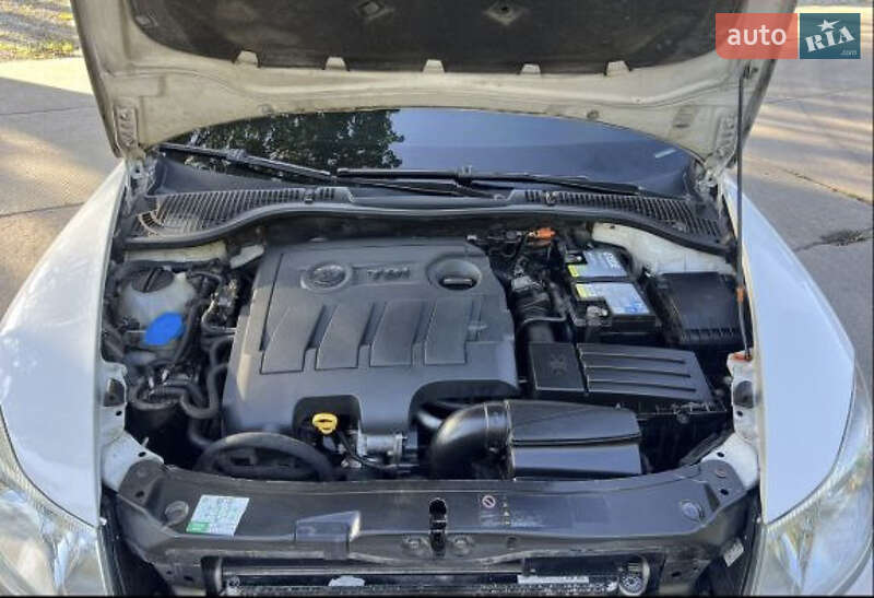 Ліфтбек Skoda Octavia 2011 в Городенці