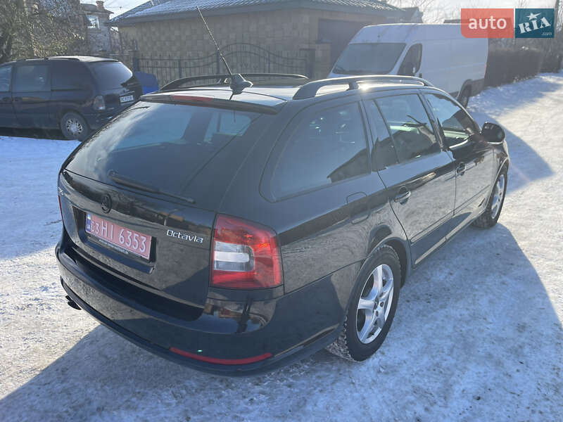 Универсал Skoda Octavia 2010 в Луцке