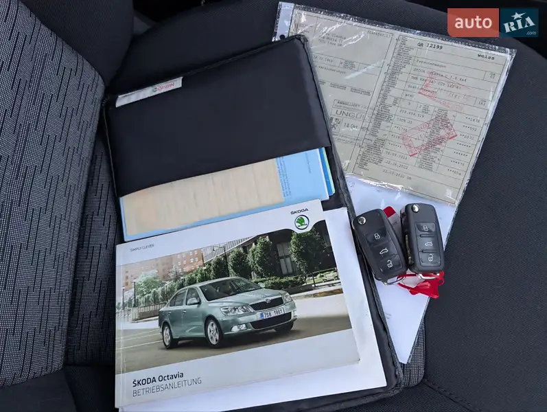 Универсал Skoda Octavia 2011 в Луцке документ