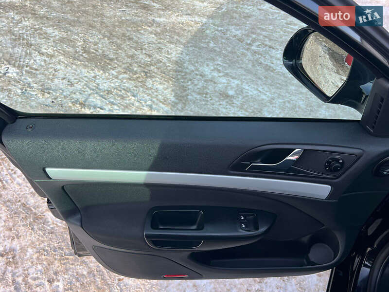 Универсал Skoda Octavia 2010 в Житомире