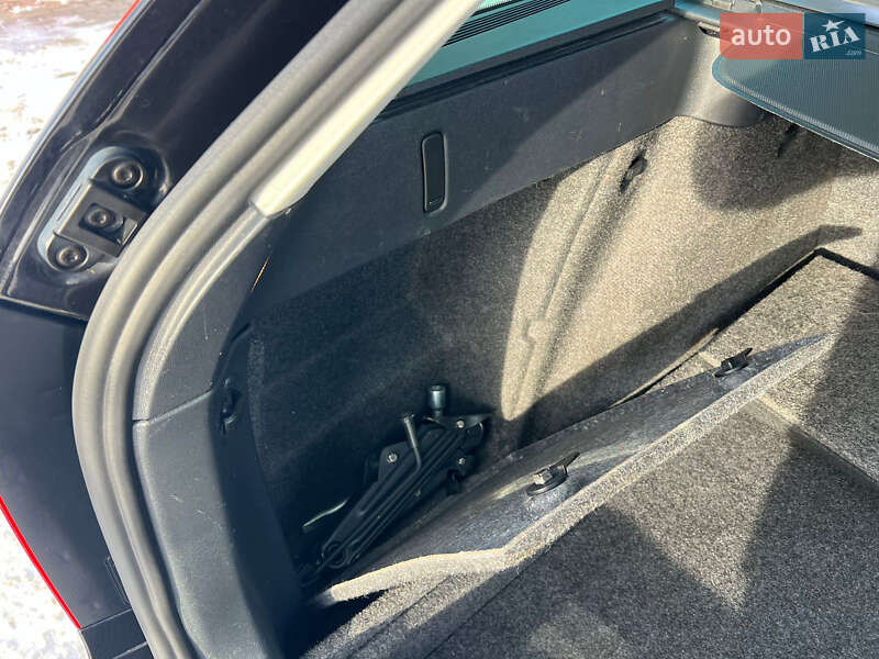 Универсал Skoda Octavia 2010 в Житомире