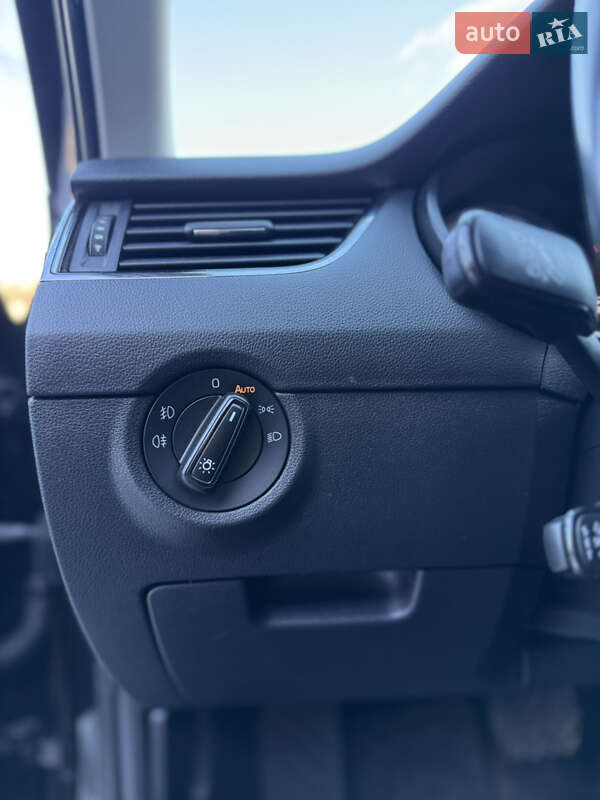 Универсал Skoda Octavia 2017 в Стрые