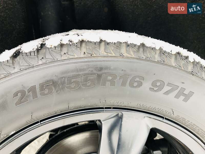 Универсал Skoda Octavia 2015 в Коростене