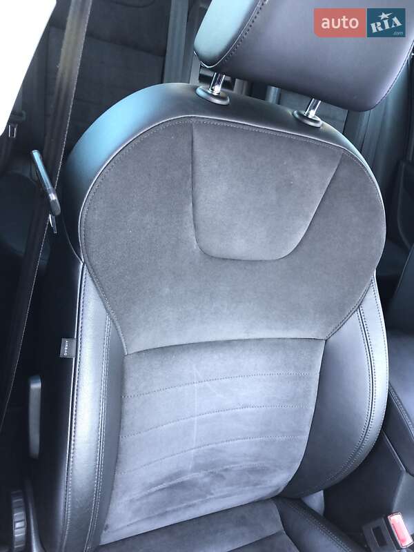 Универсал Skoda Octavia 2015 в Коростене