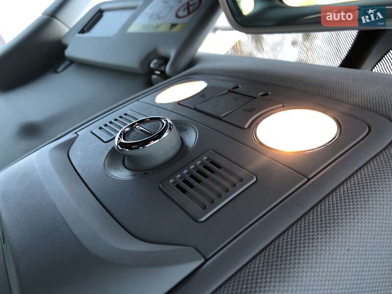 Универсал Skoda Octavia 2015 в Коростене