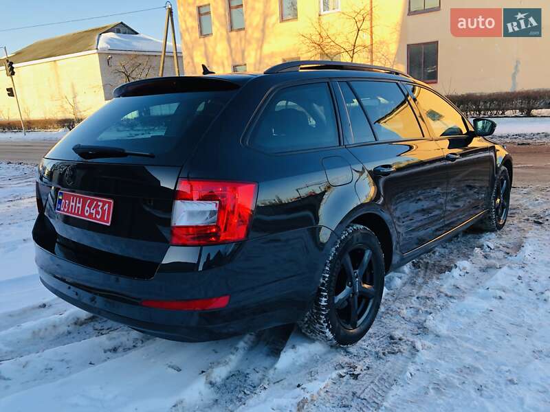 Универсал Skoda Octavia 2015 в Коростене