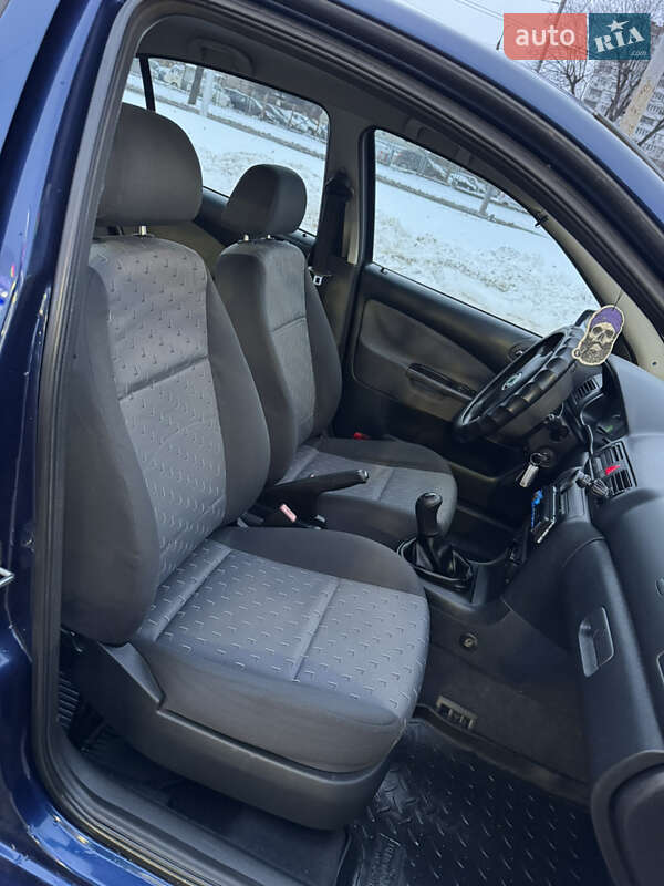 Лифтбек Skoda Octavia 2006 в Киеве