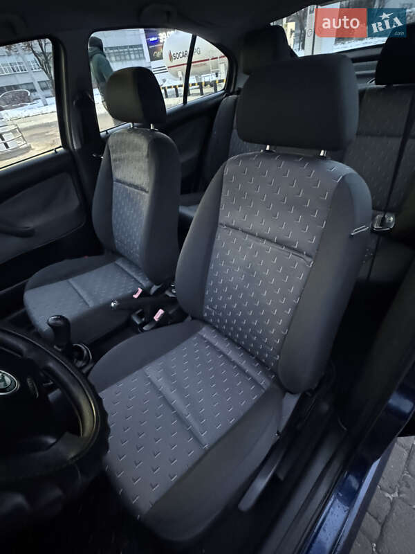 Лифтбек Skoda Octavia 2006 в Киеве