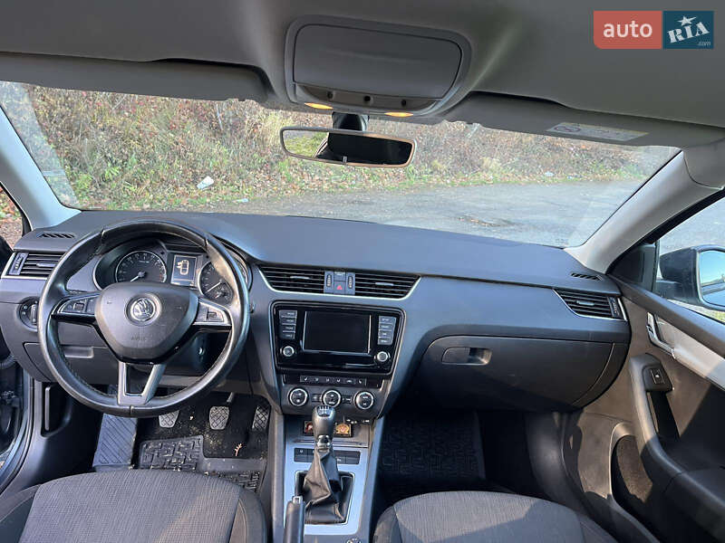 Лифтбек Skoda Octavia 2016 в Стрые