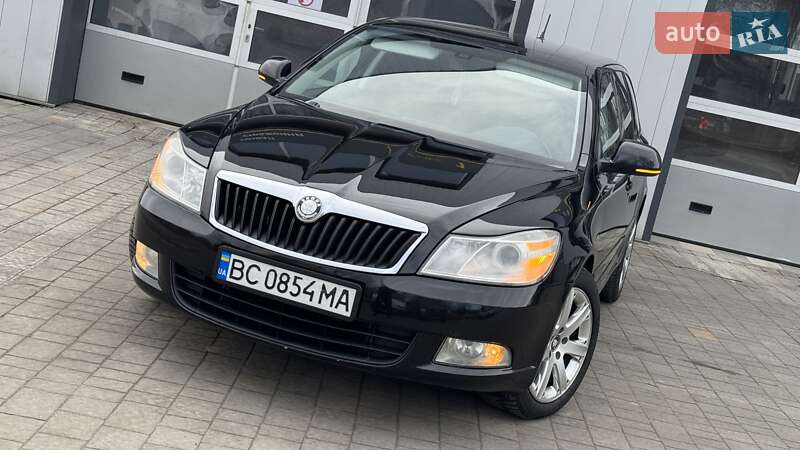 Універсал Skoda Octavia 2010 в Дрогобичі