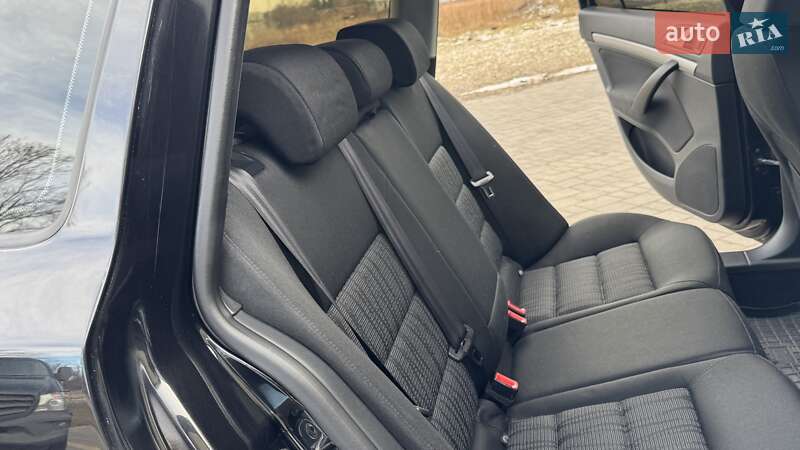 Універсал Skoda Octavia 2010 в Дрогобичі