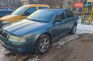 Ліфтбек Skoda Octavia 2003 в Львові