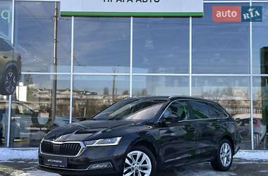 Универсал Skoda Octavia 2021 в Киеве