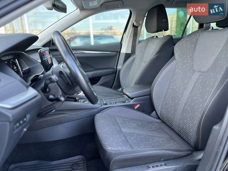 Универсал Skoda Octavia 2021 в Киеве
