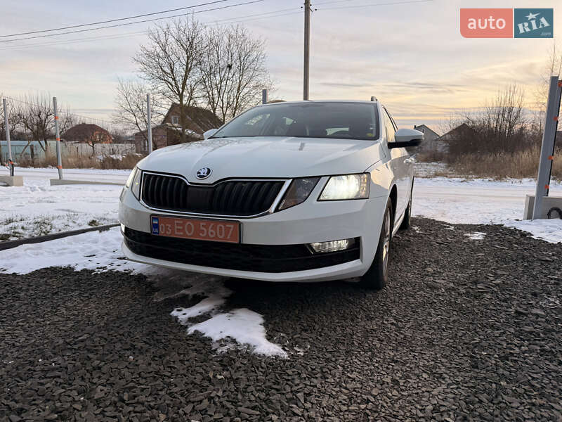 Универсал Skoda Octavia 2018 в Луцке фото 9 Универсал Skoda Octavia 2018 в Луцке