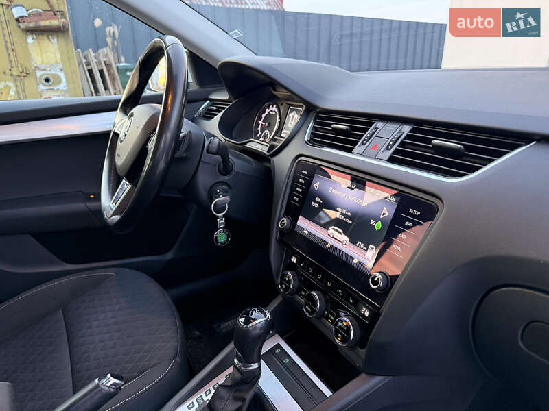 Универсал Skoda Octavia 2018 в Луцке фото 23 Универсал Skoda Octavia 2018 в Луцке