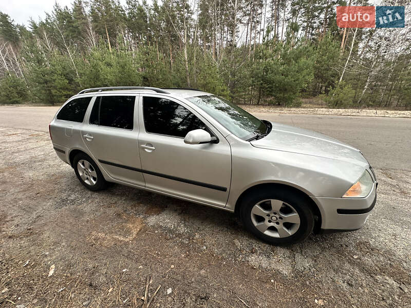 Универсал Skoda Octavia 2007 в Полтаве
