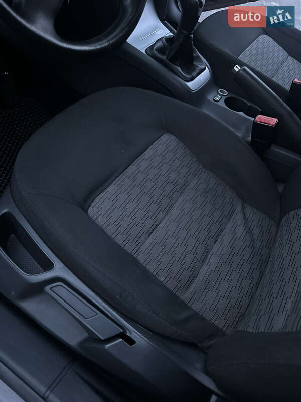 Лифтбек Skoda Octavia 2010 в Кривом Роге фото 15 Лифтбек Skoda Octavia 2010 в Кривом Роге