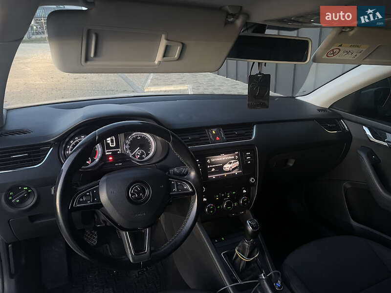 Универсал Skoda Octavia 2017 в Мукачево